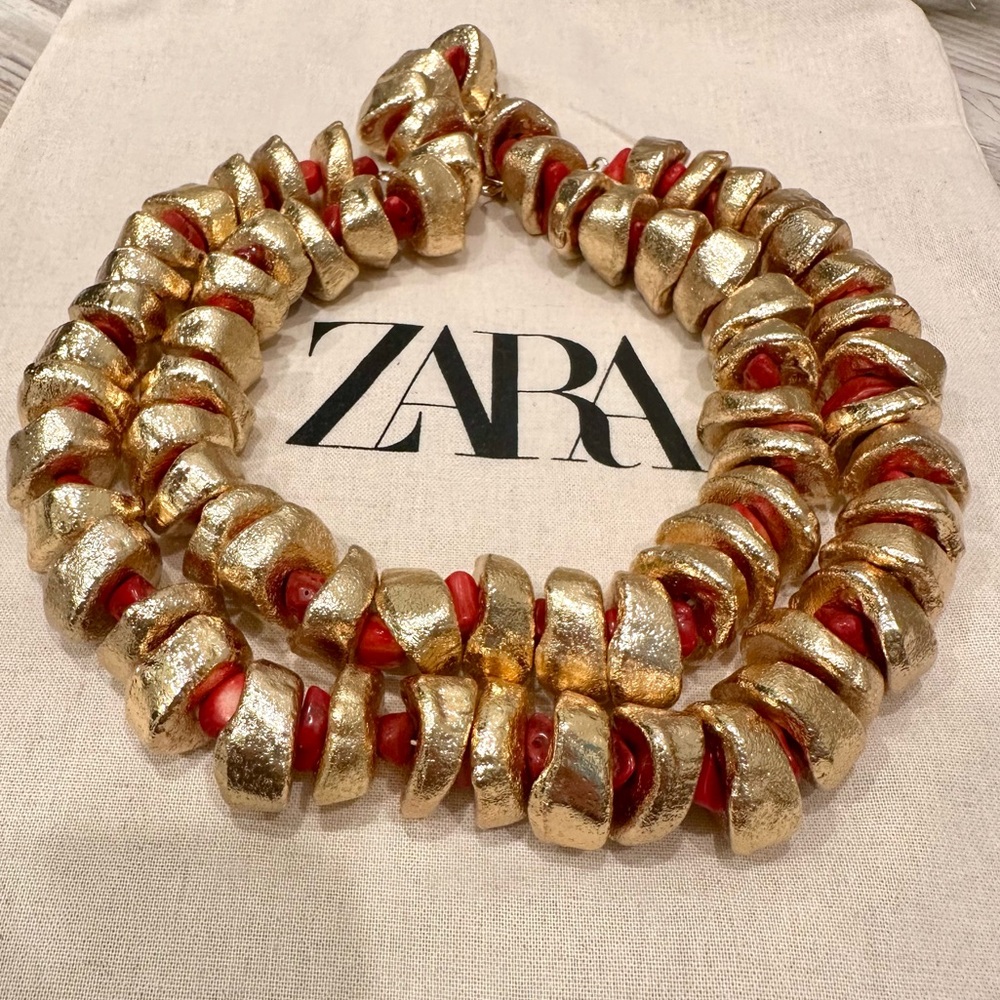 Zara Mixed Stone Necklace - Gold and Coral Red Statement Necklace NWOT - Picture 10 of 11